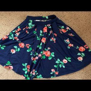 Gorgeous small very htf vintage floral Madison .